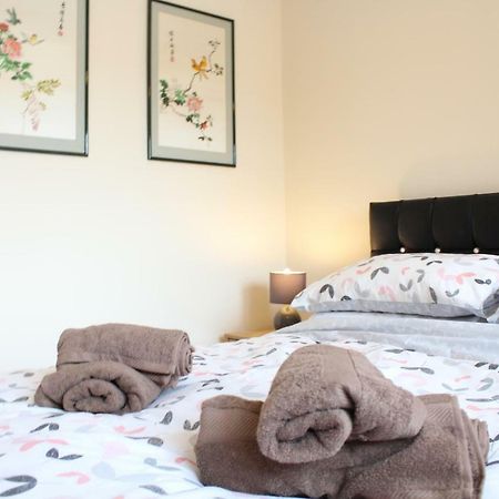 Van Apartments Caerphilly Luaran gambar