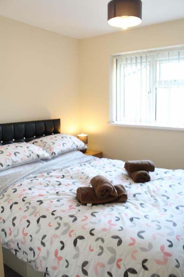 Van Apartments Caerphilly Luaran gambar